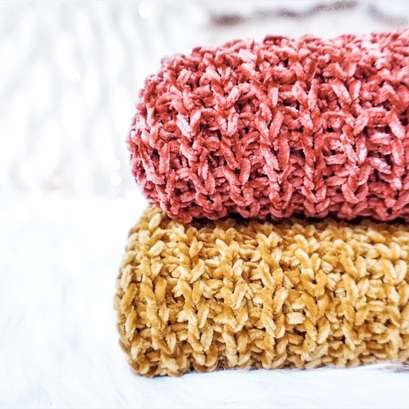 Sweaters - SALE! The Softest Chenille Scalloped Knit Sweater